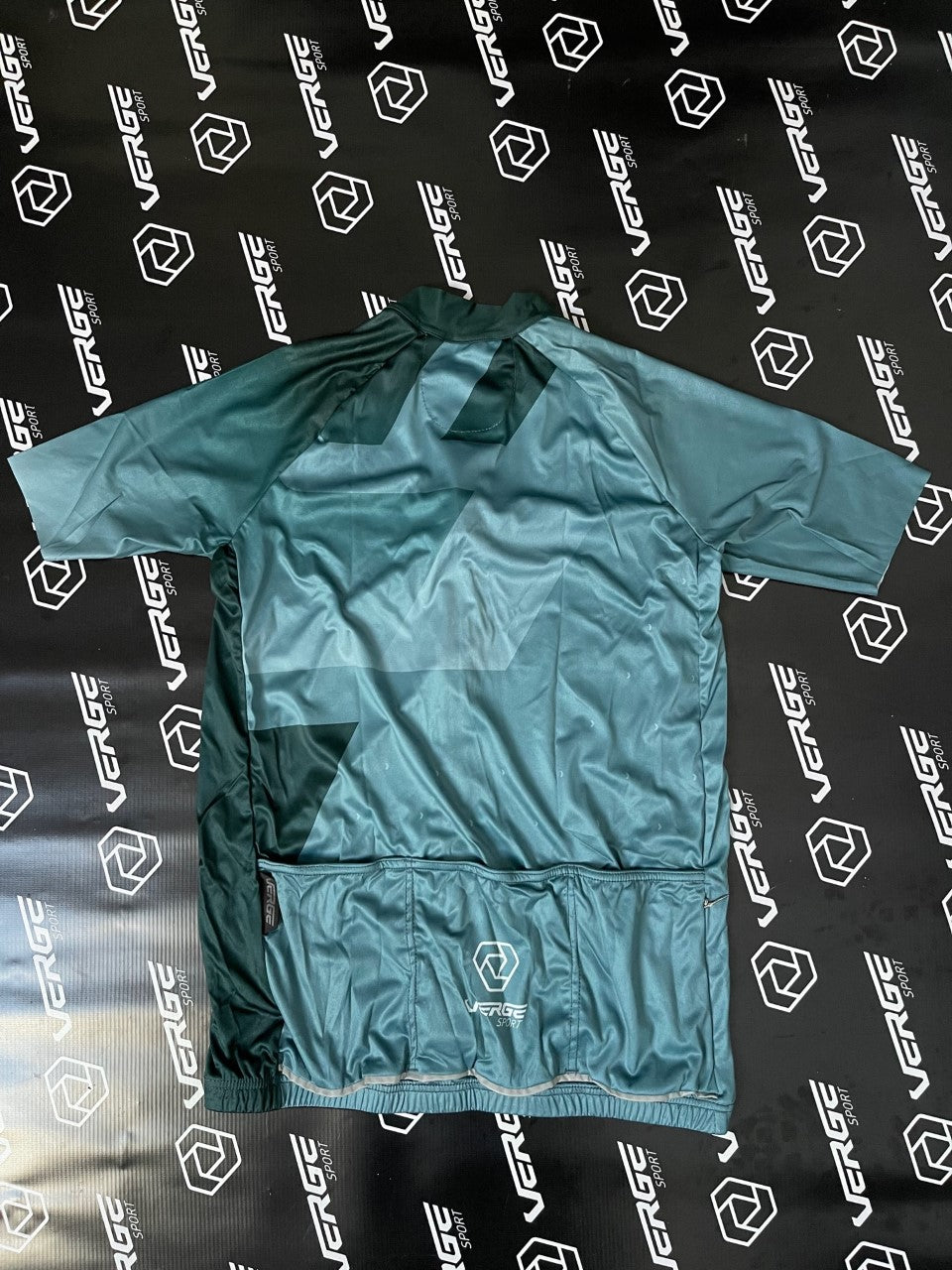 Short sleeve "strike 2.0" fitted womens jersey